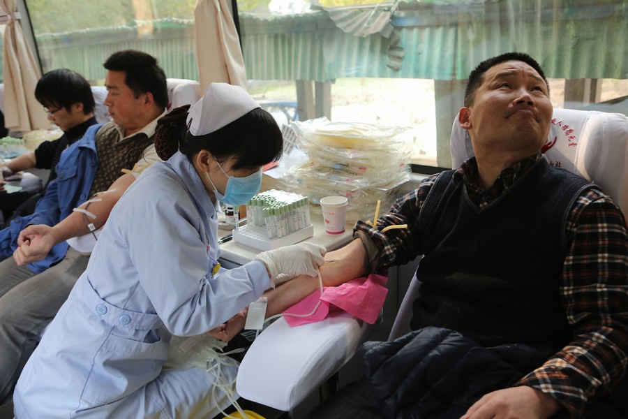 329C1084.jpg 329C1084.jpg